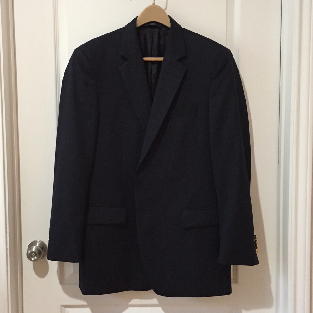346 Brooks Brothers Navy Blazer, Size 43L